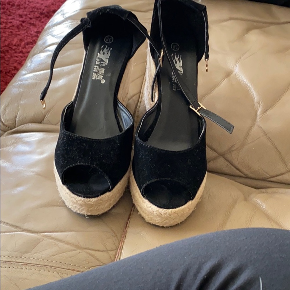 Wedges - Picture 2 of 3